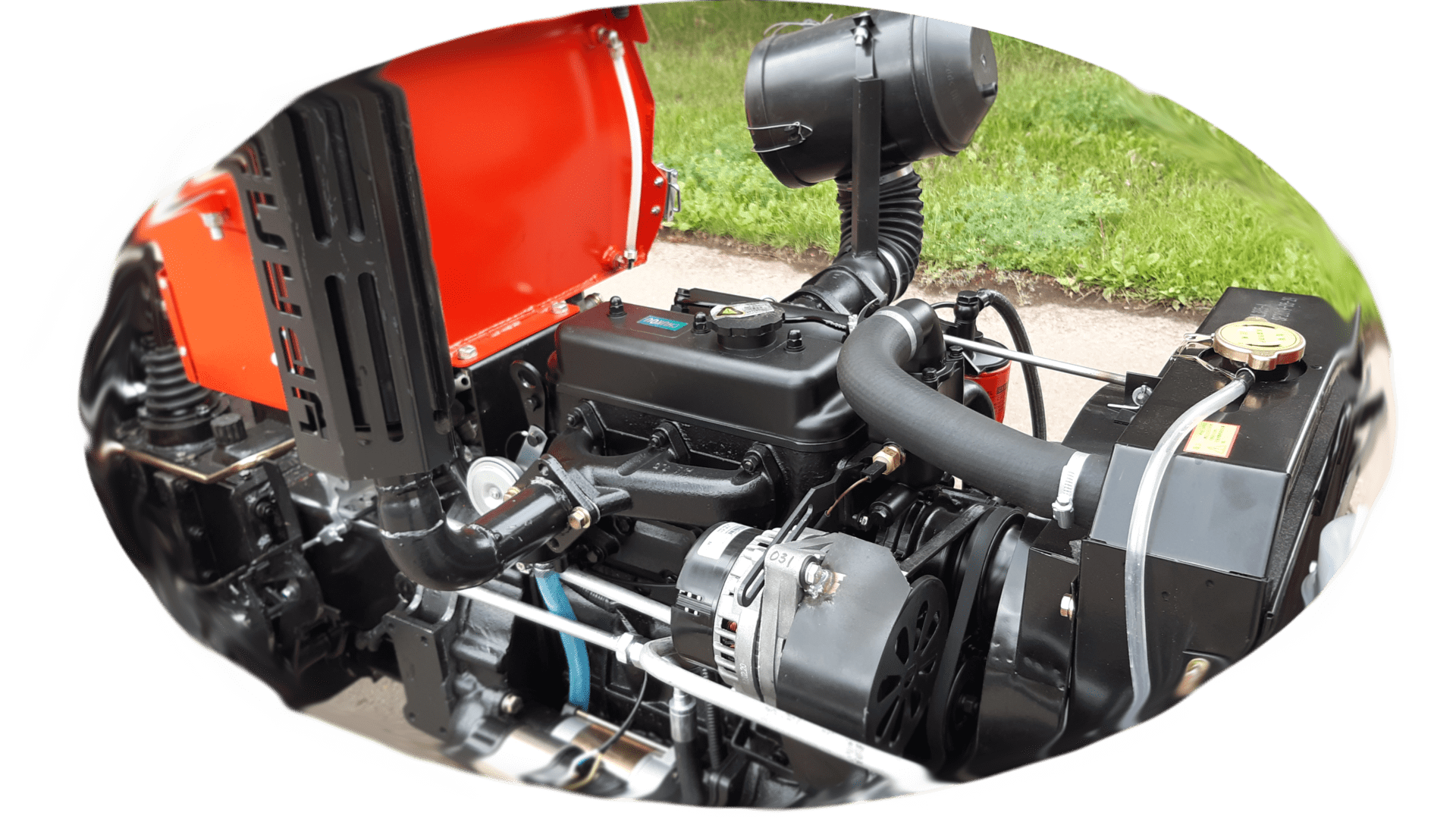 Минитрактор Уралец-2204 (4*4) 